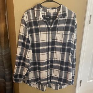Gap Navy and White Plaid Flannel Shirt